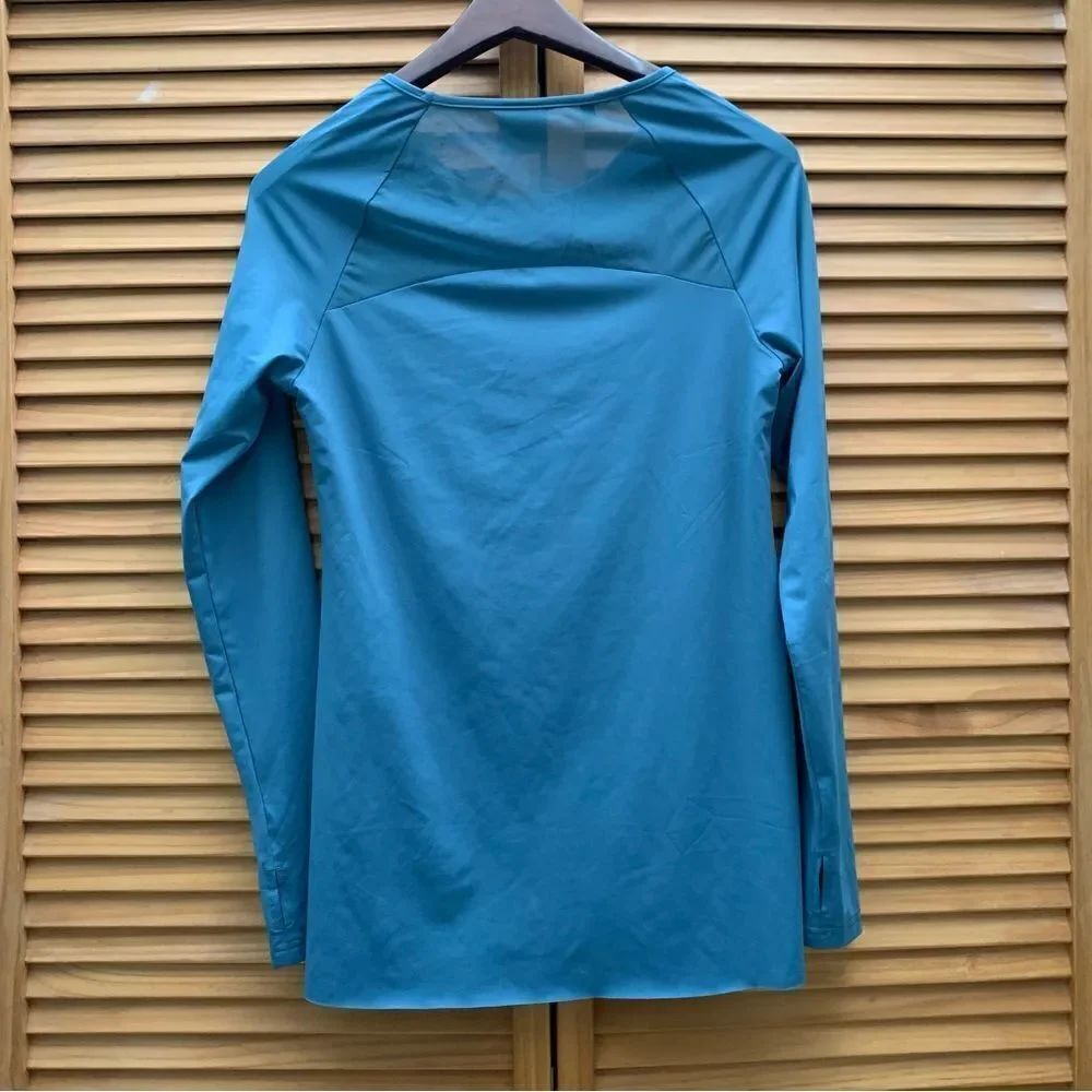 Gymshark Long Sleeve Size Small - Picture 3 of 6